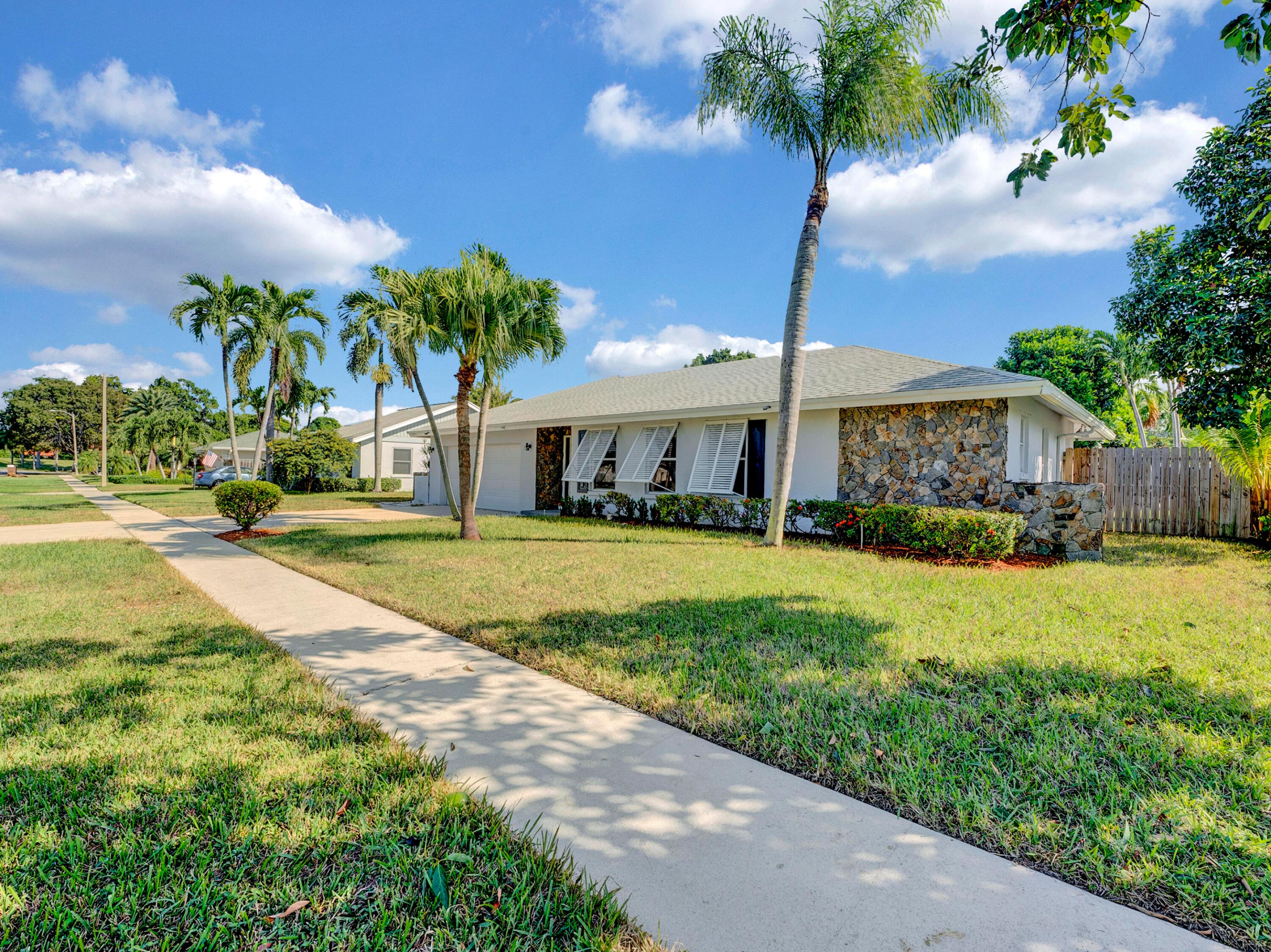 2512 SW 5th Street