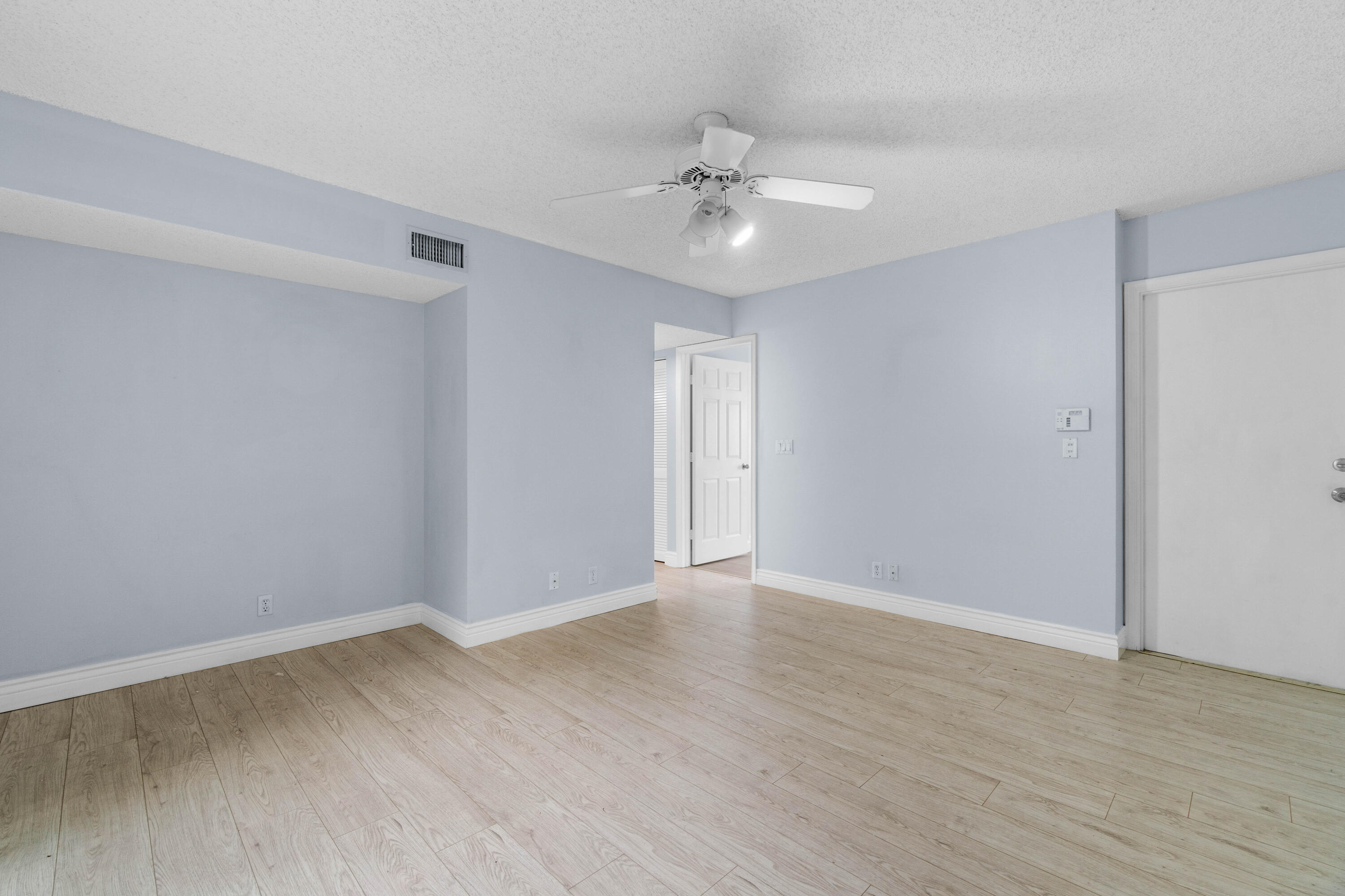 17286 Boca Club Boulevard 2108, Boca Raton Unit: 2108