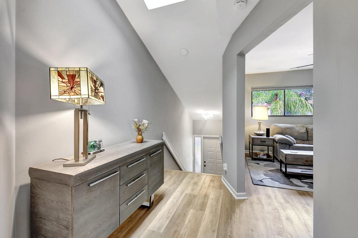 2706 Black Oak Way Unit: 2706