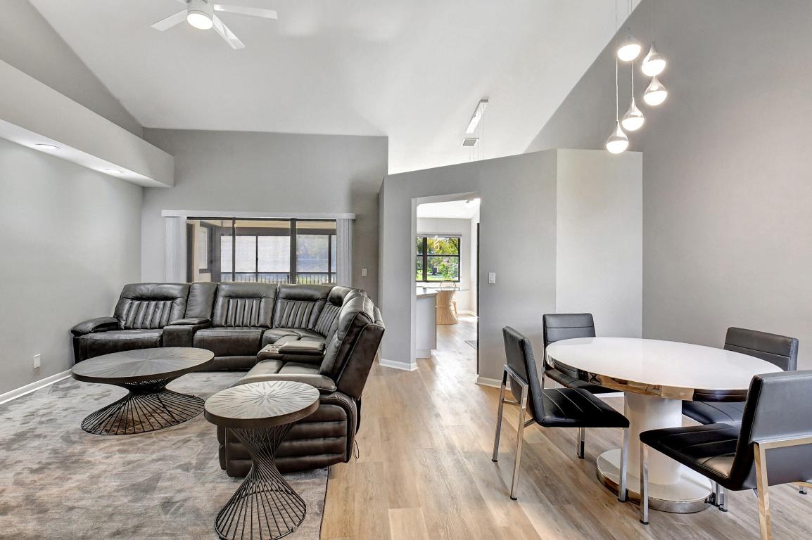 2706 Black Oak Way Unit: 2706