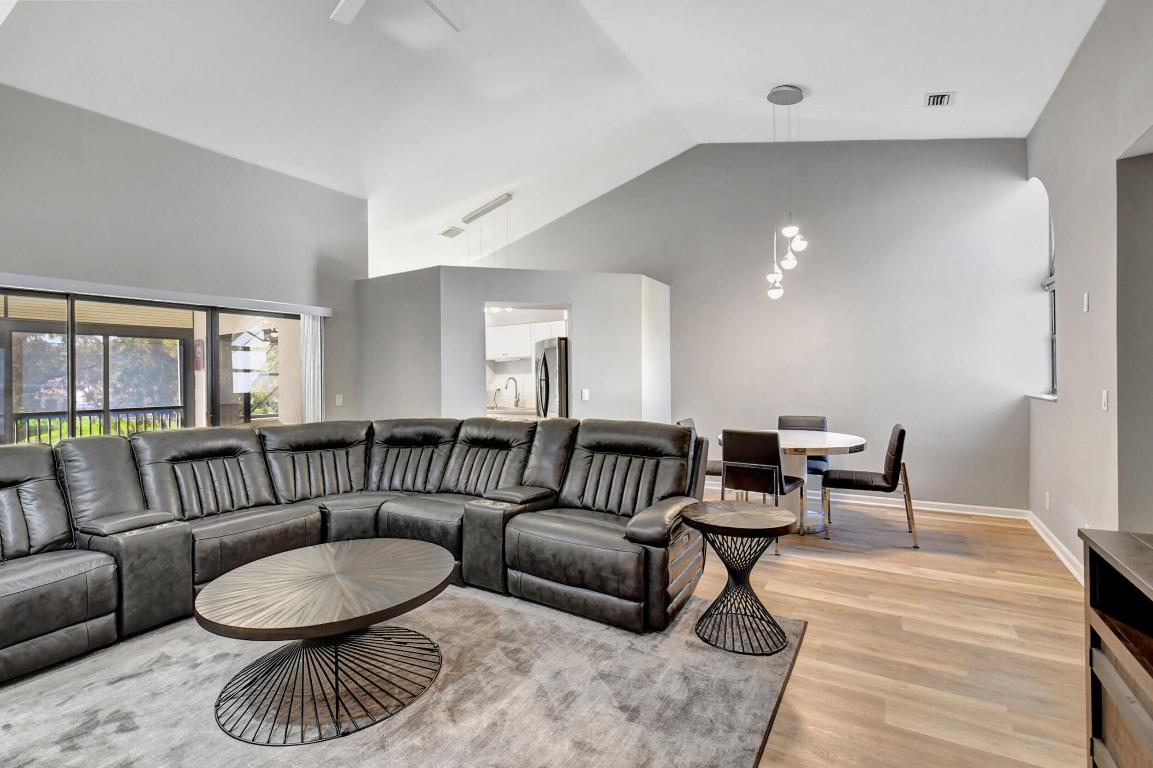 2706 Black Oak Way Unit: 2706