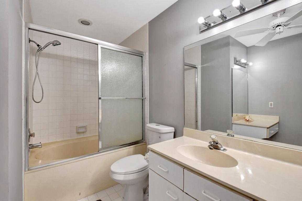 2706 Black Oak Way Unit: 2706