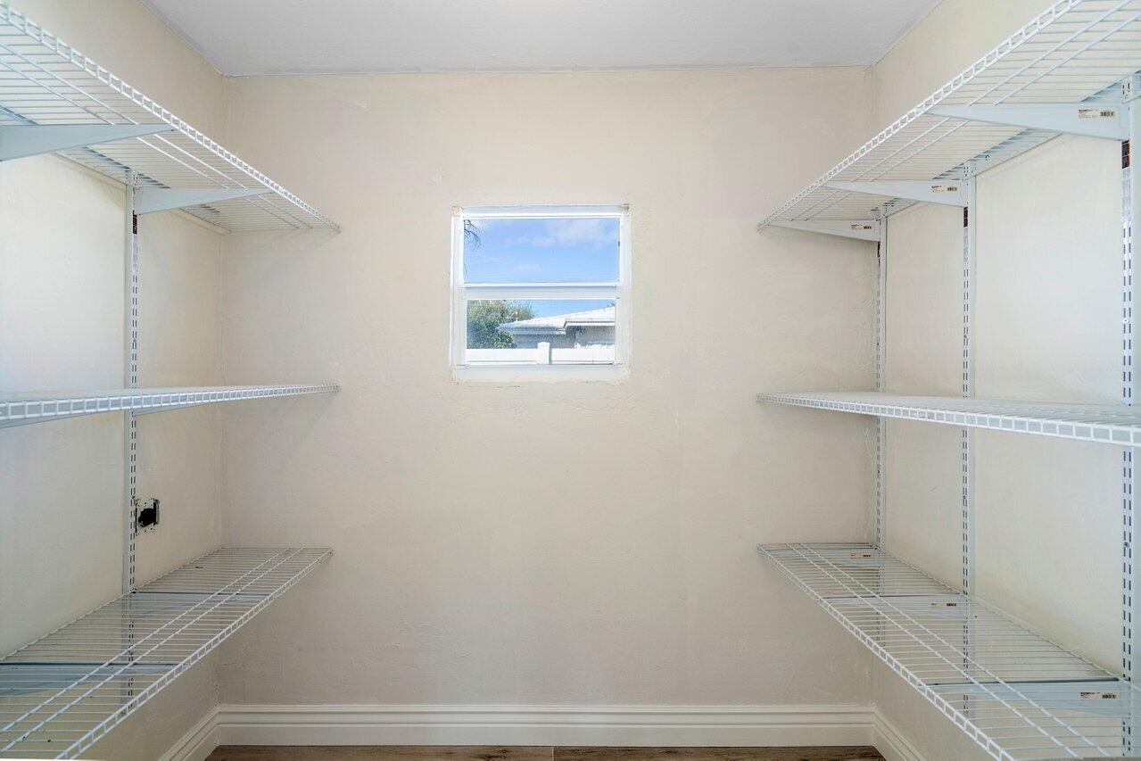 909 SW 9th Avenue