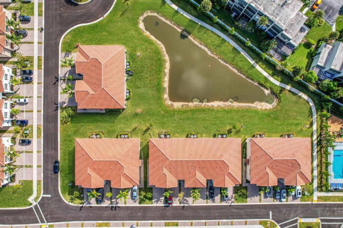 6746 Broadwater Lane, Lake Worth