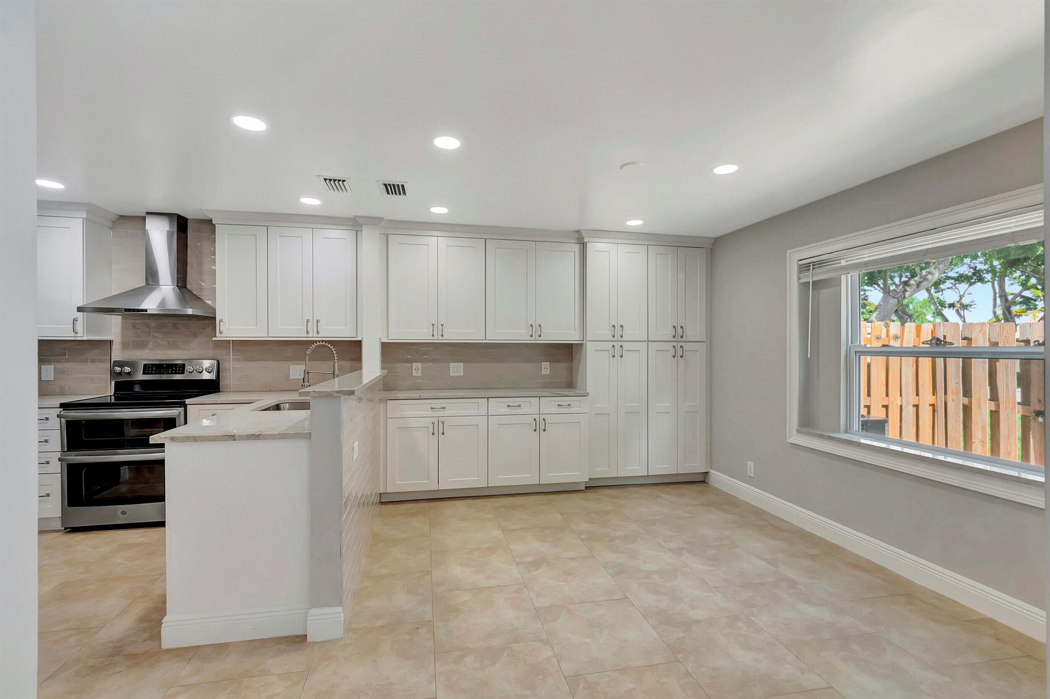 9828 Watermill Circle Unit: D