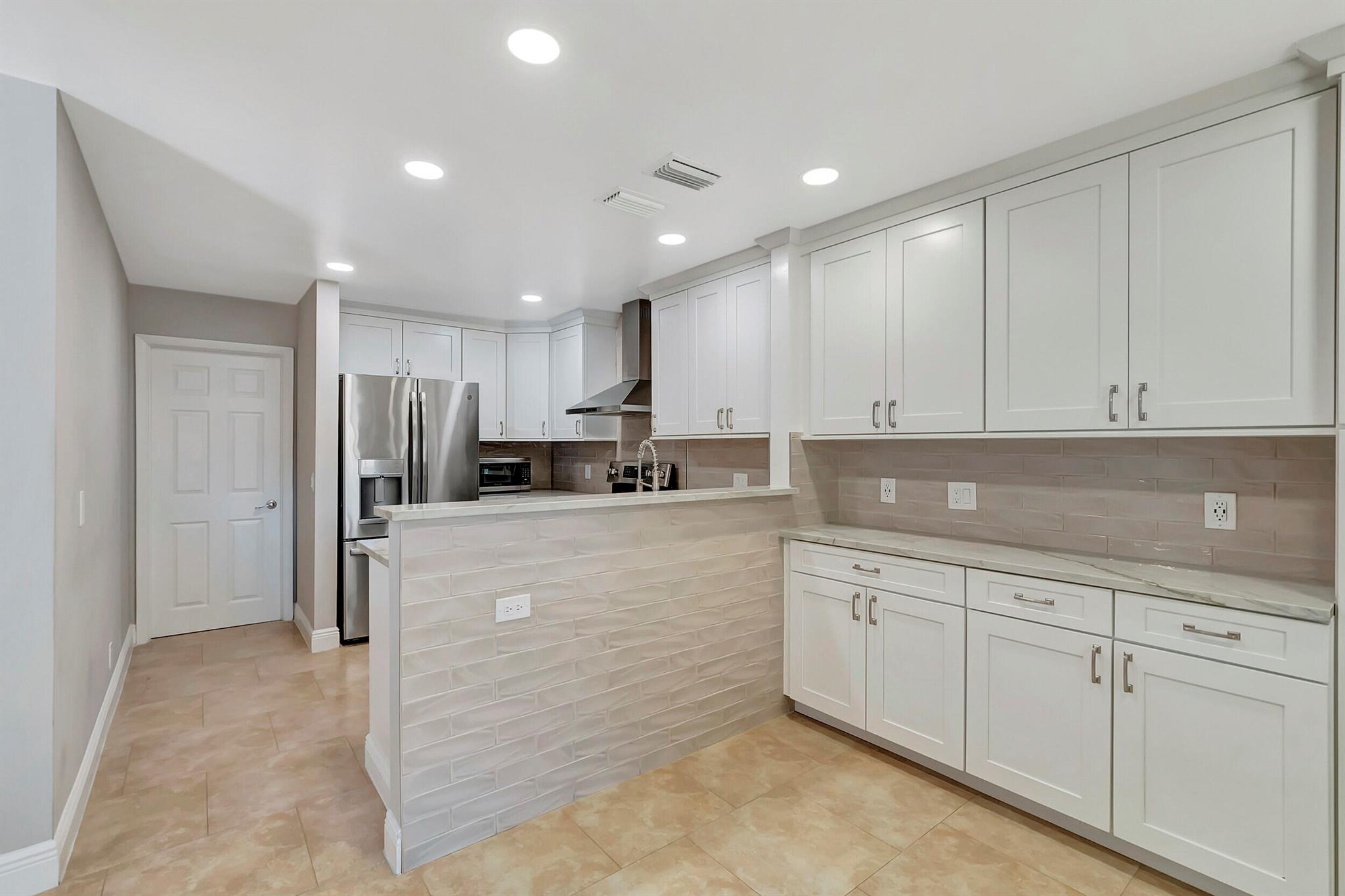 9828 Watermill Circle Unit: D