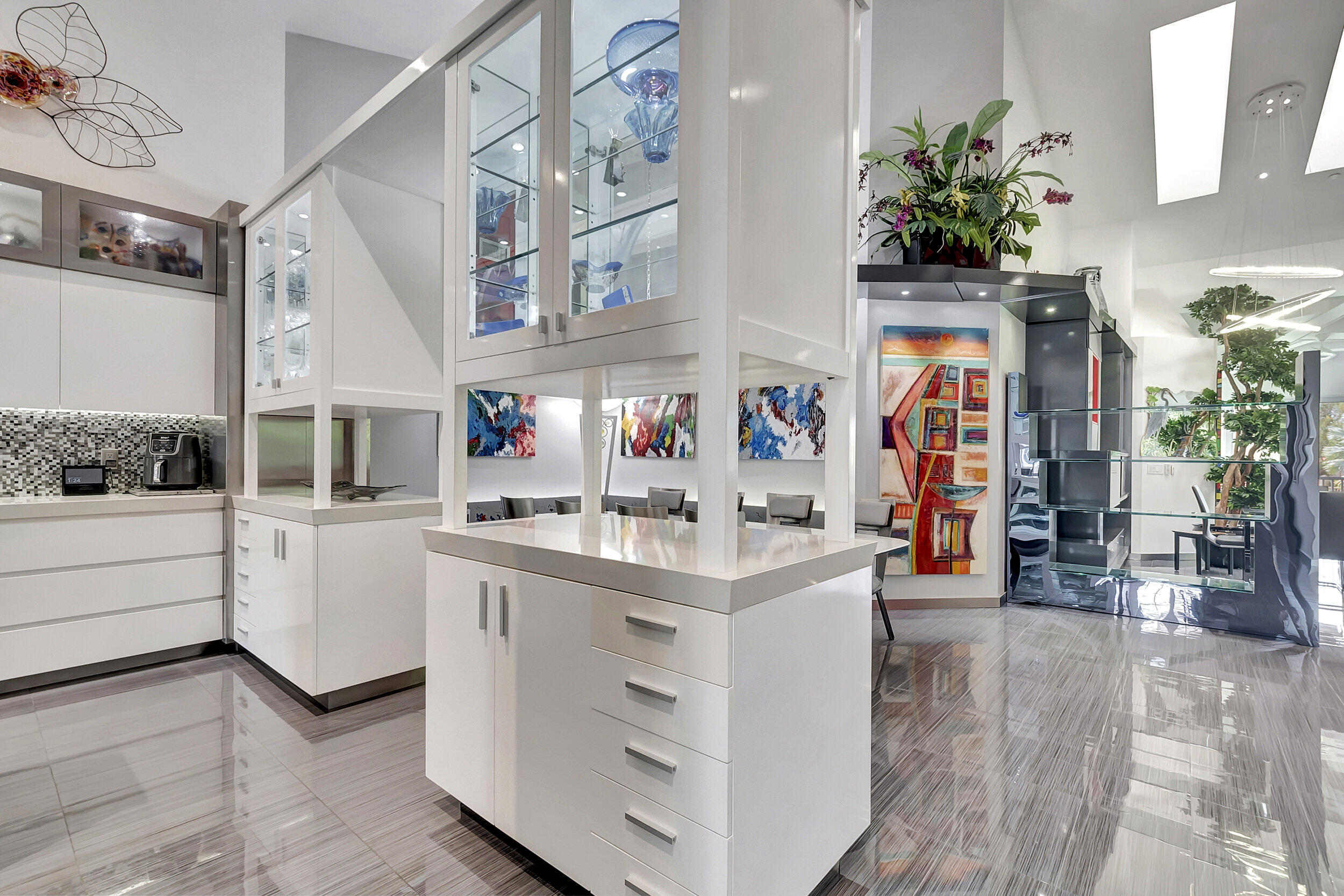 2461 NW 59th Street Unit: 703