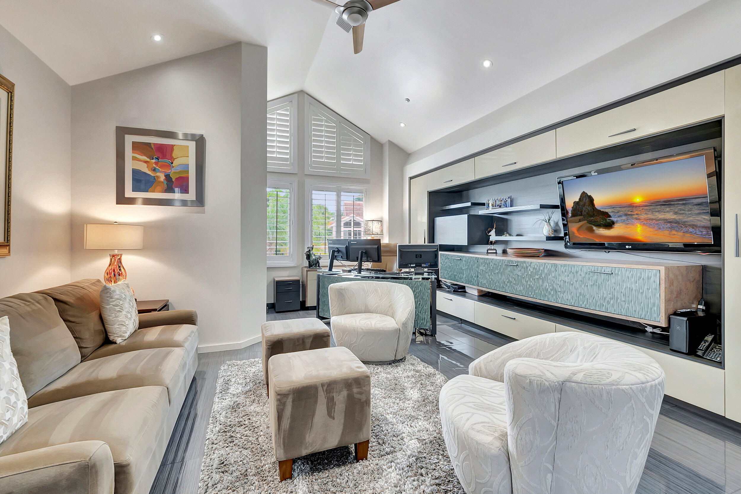 2461 NW 59th Street Unit: 703