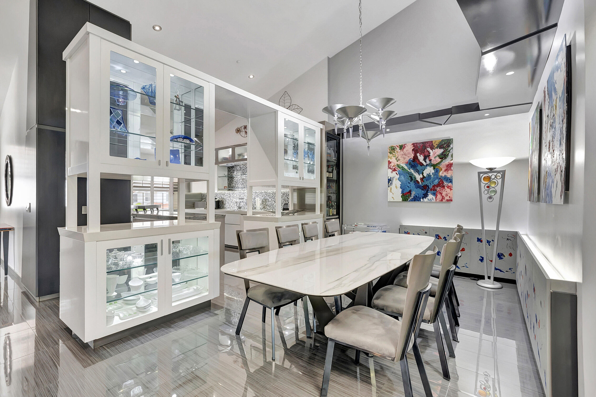 2461 NW 59th Street Unit: 703