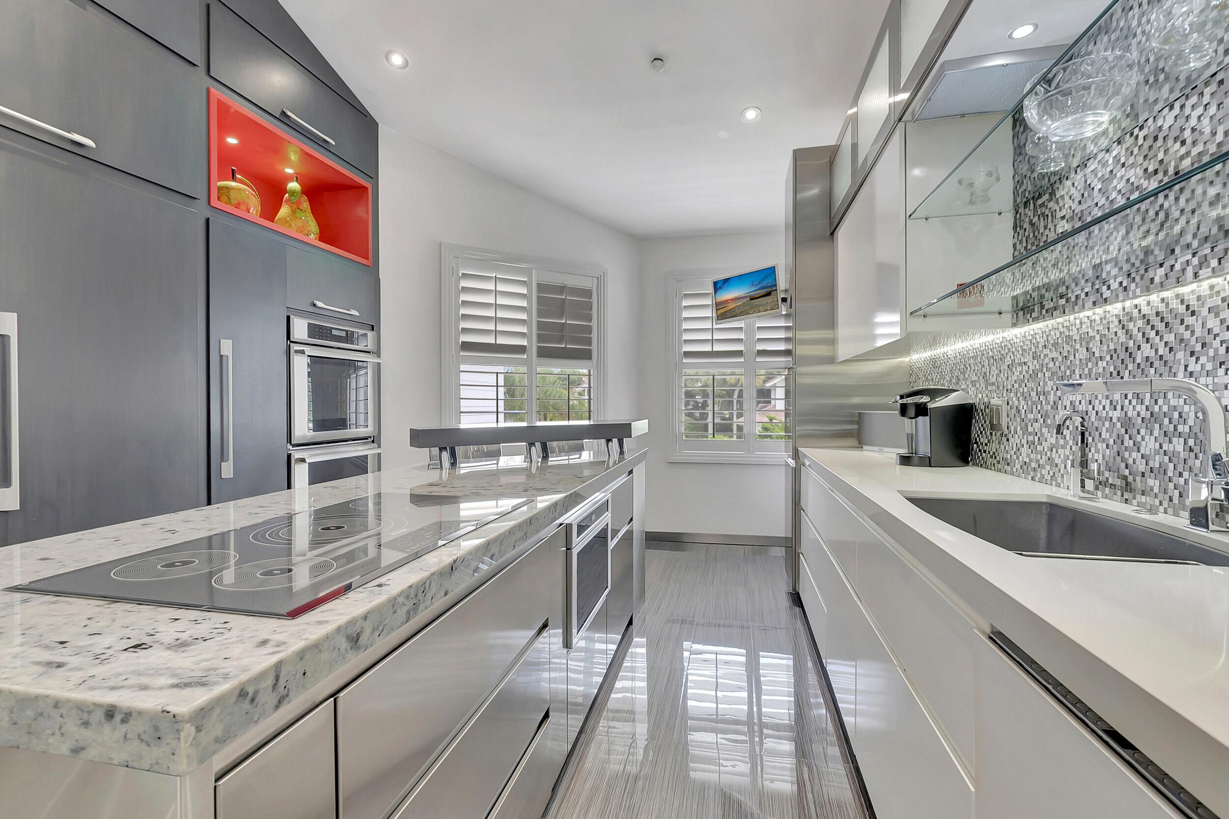 2461 NW 59th Street Unit: 703