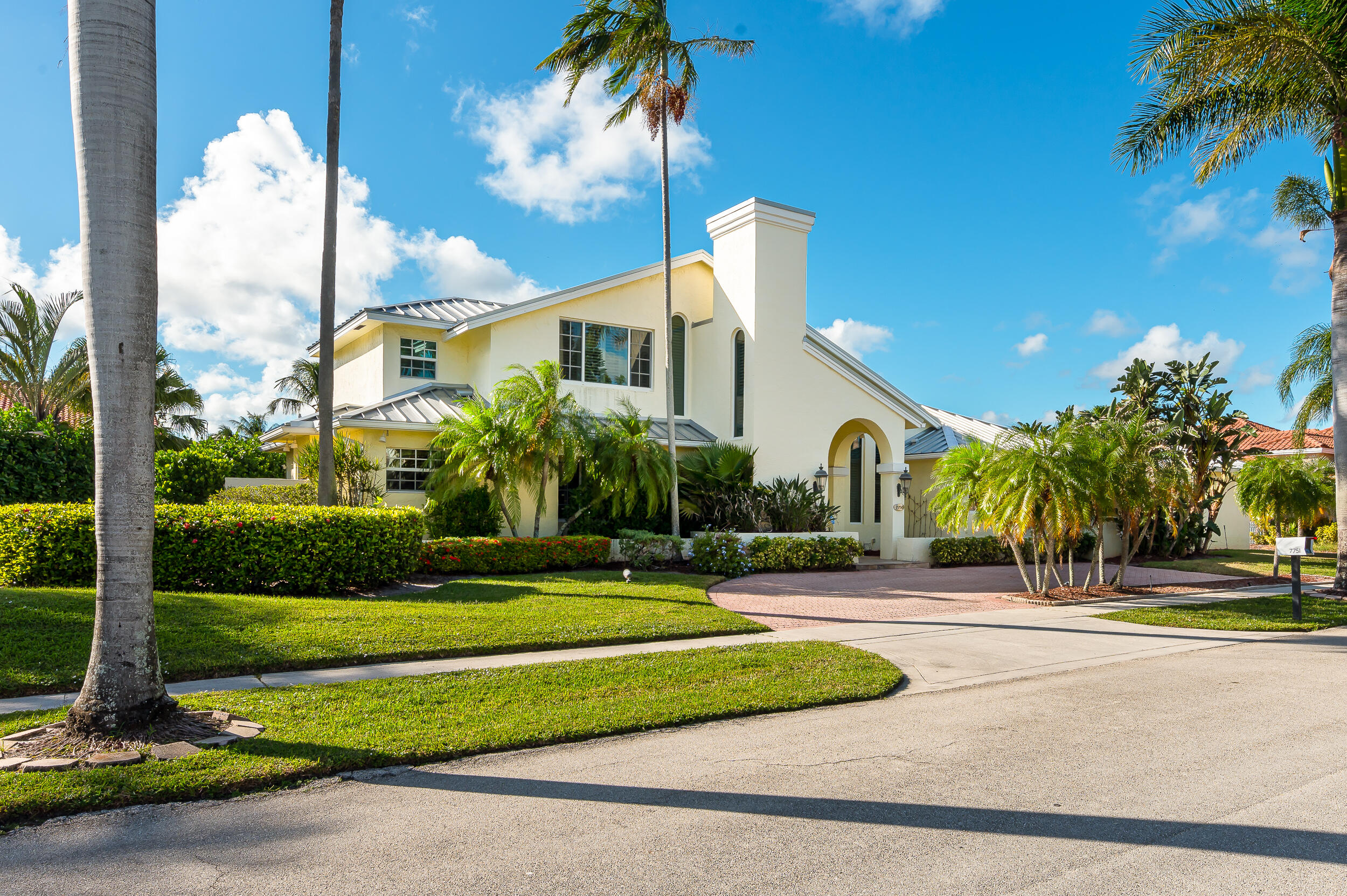 7751 NE Palm Way, Boca Raton