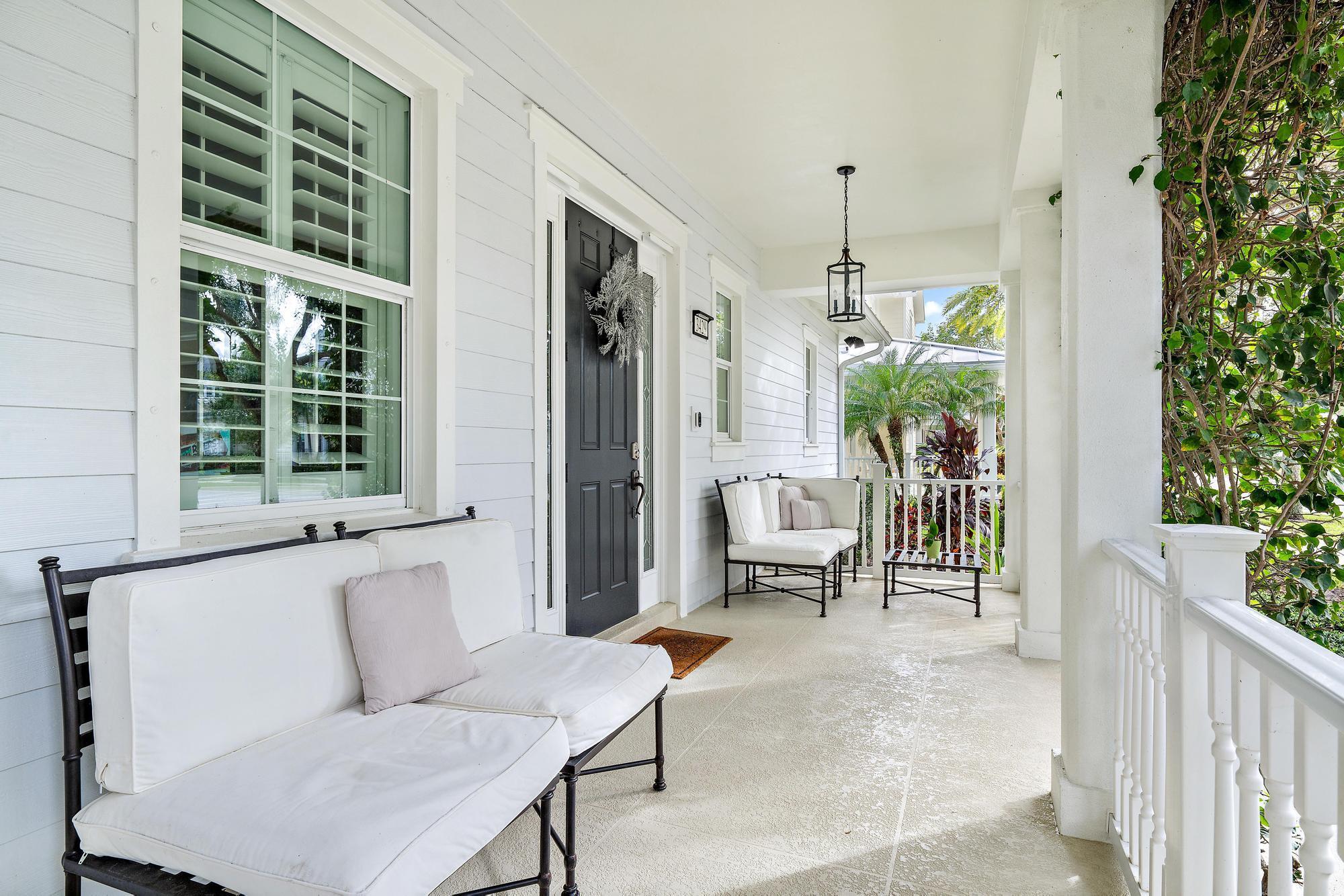 3429 Duval Street
