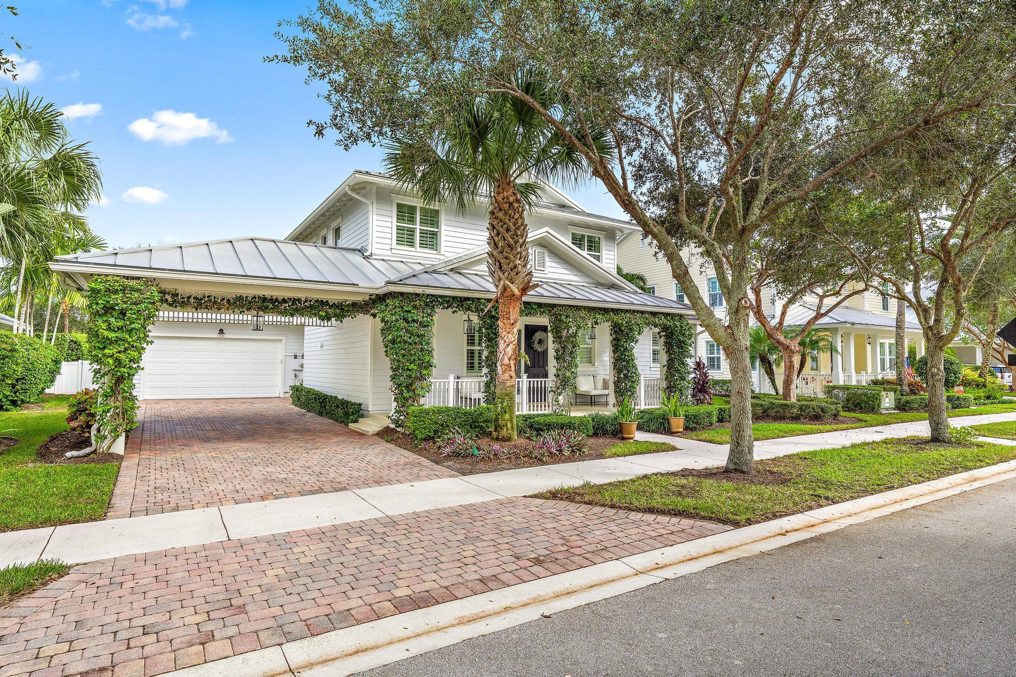 3429 Duval Street