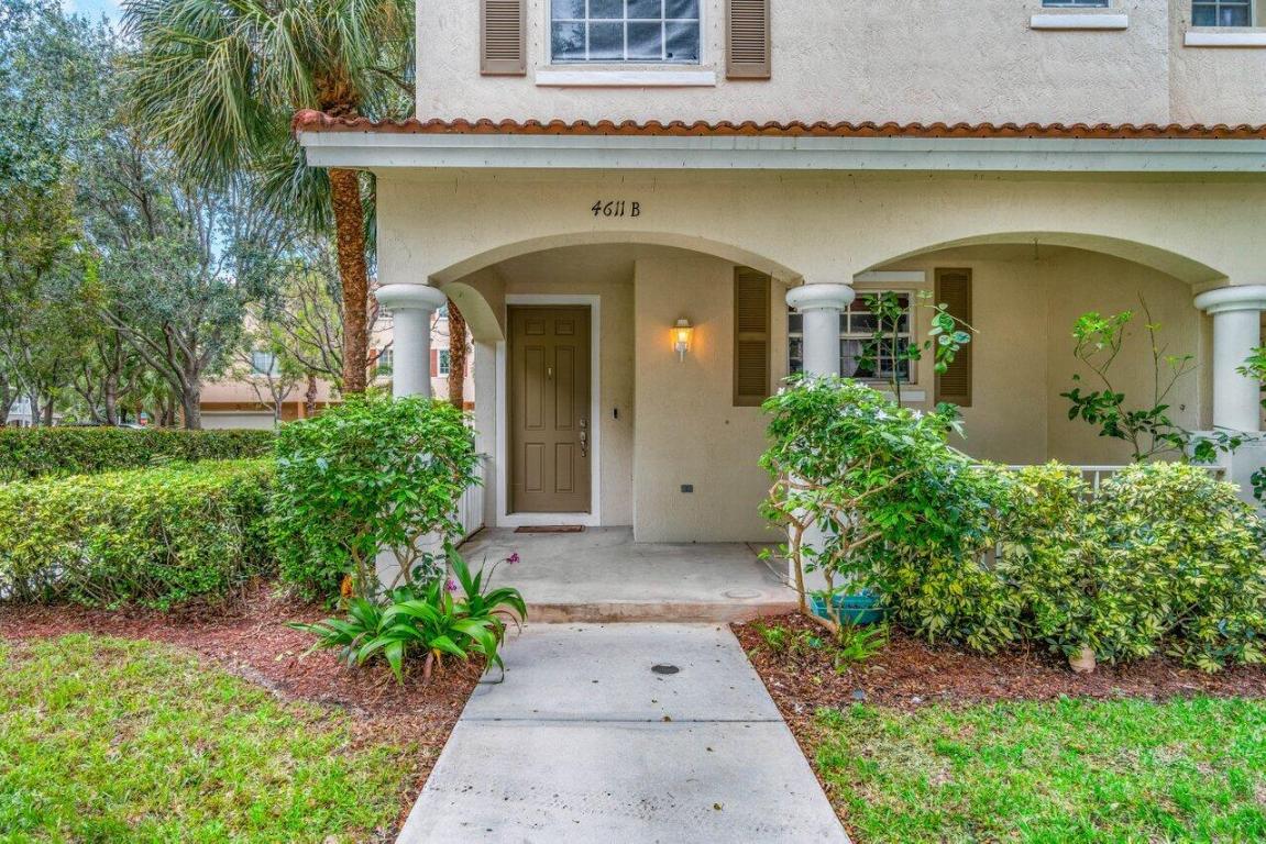 4611 Highgate Drive B, Delray Beach Unit: B