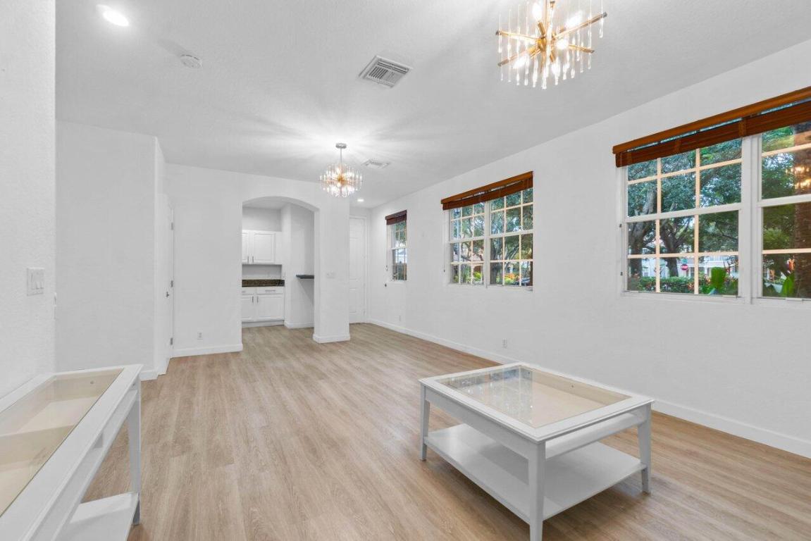 4611 Highgate Drive B, Delray Beach Unit: B