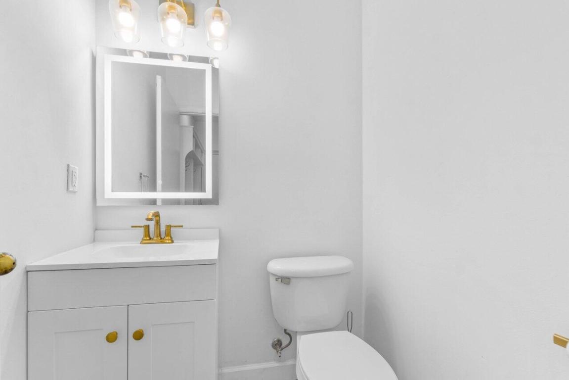 4611 Highgate Drive B, Delray Beach Unit: B