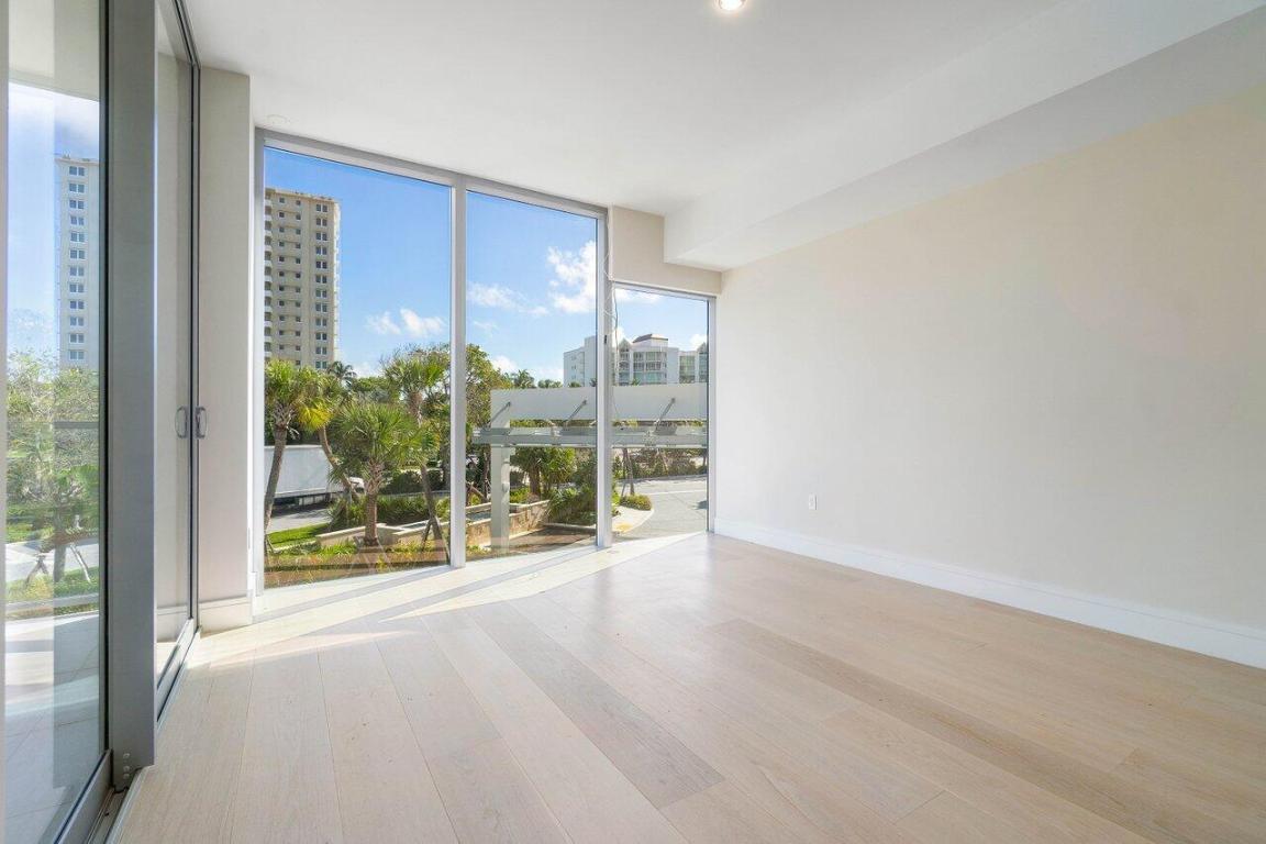 725 S Ocean Boulevard 202, Boca Raton Unit: 202