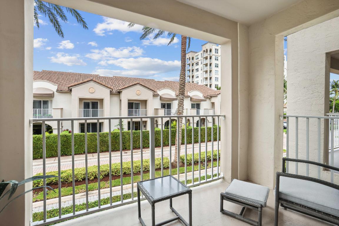 3604 S Ocean Boulevard 104, Highland Beach Unit: 104