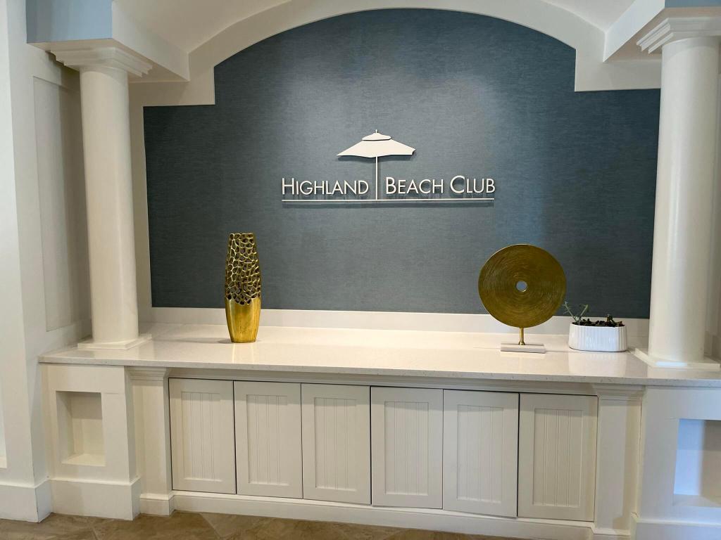 3604 S Ocean Boulevard 104, Highland Beach Unit: 104