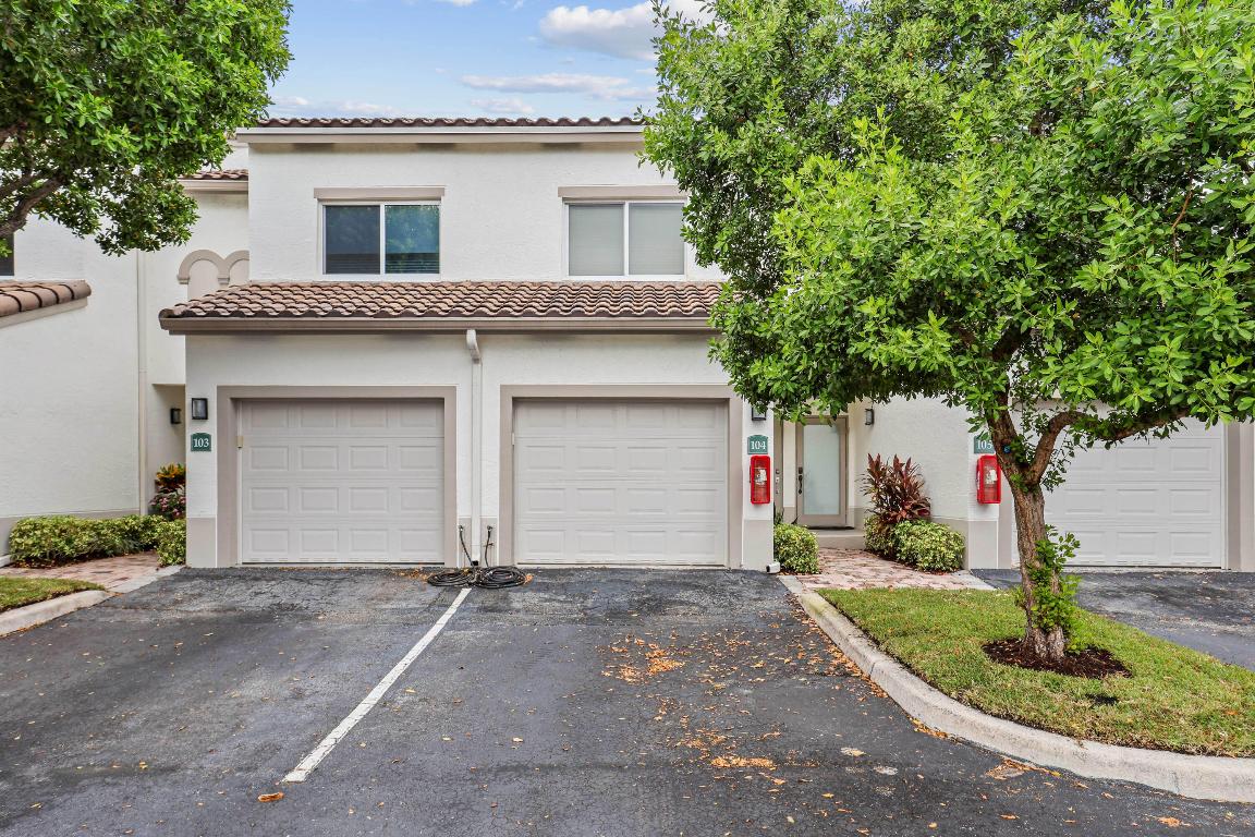 3604 S Ocean Boulevard 104, Highland Beach Unit: 104