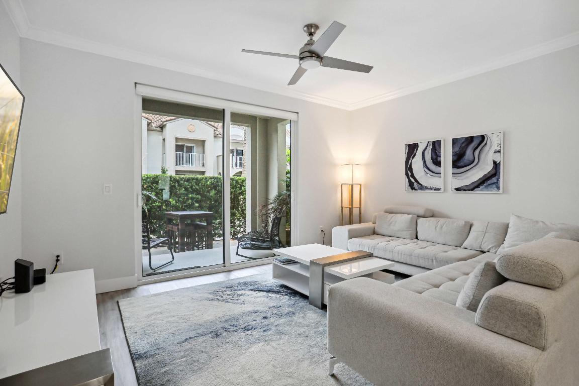 3604 S Ocean Boulevard 104, Highland Beach Unit: 104