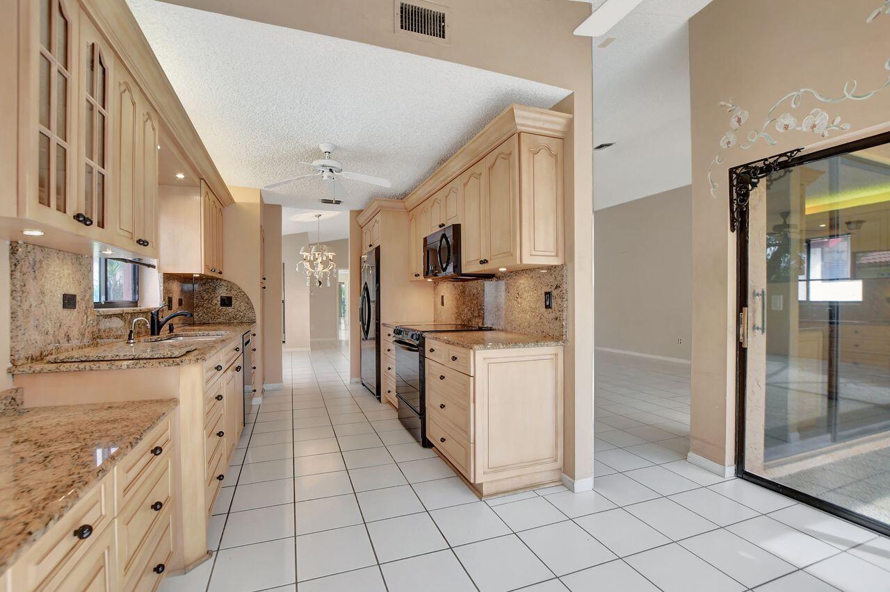 10772 White Aspen Lane, Boca Raton