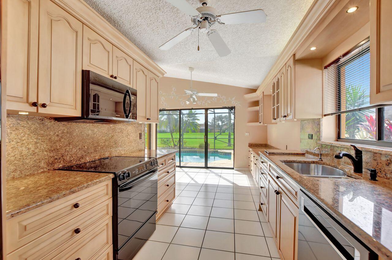 10772 White Aspen Lane, Boca Raton