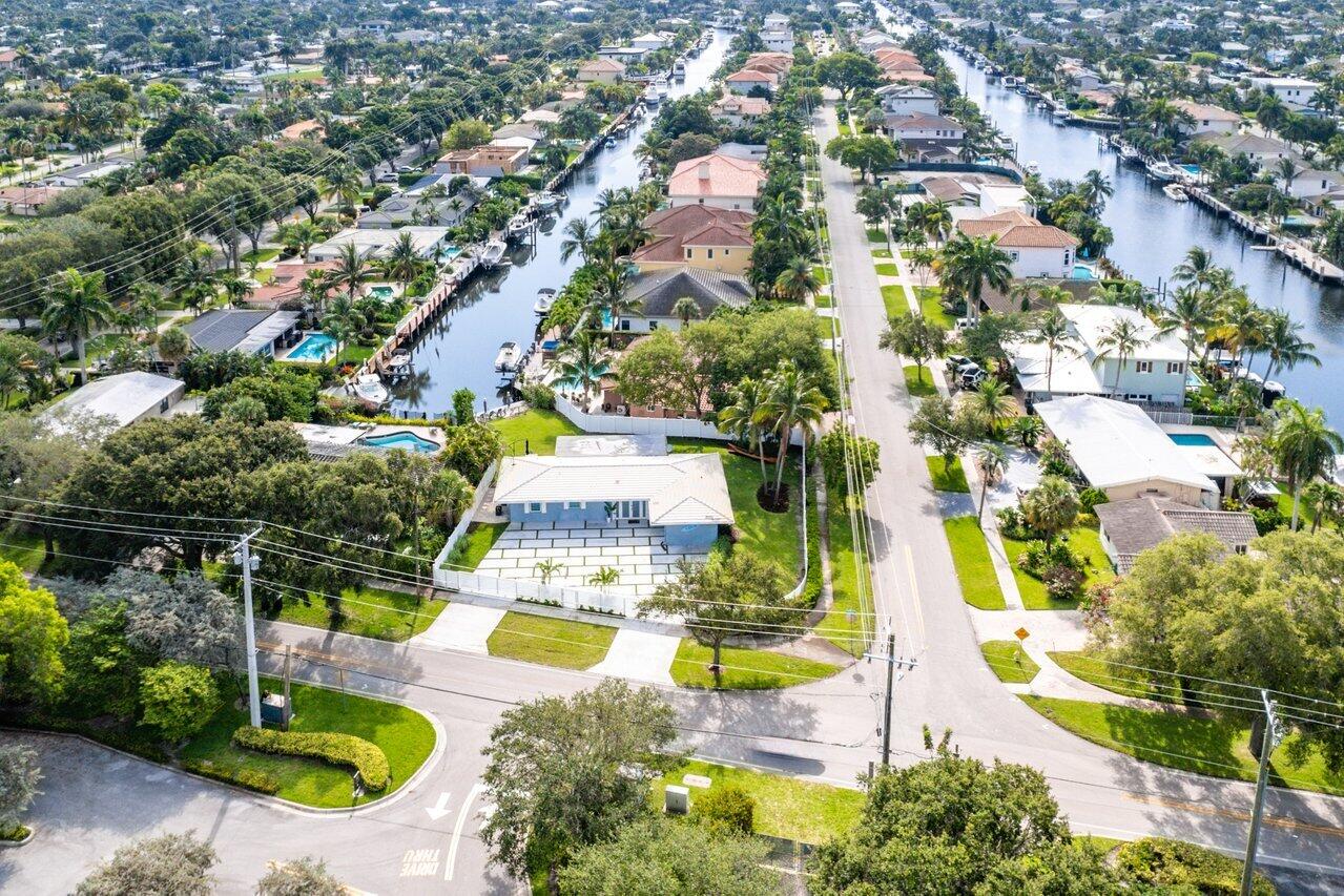 4850 NE 21st Terrace