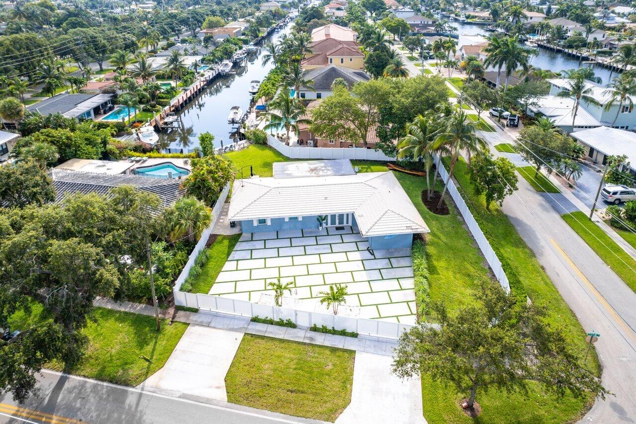 4850 NE 21st Terrace