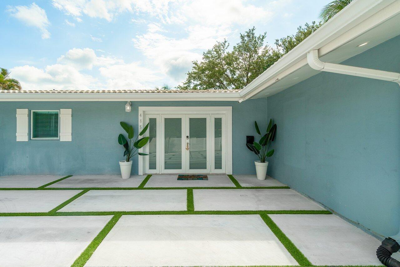 4850 NE 21st Terrace