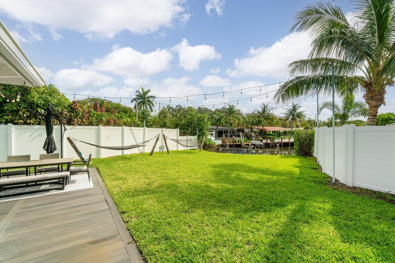 4850 NE 21st Terrace