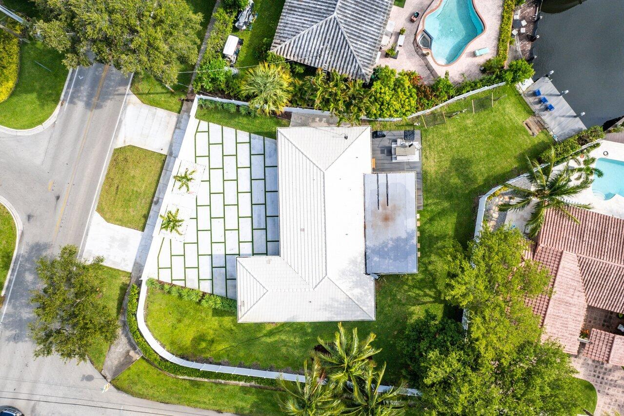 4850 NE 21st Terrace