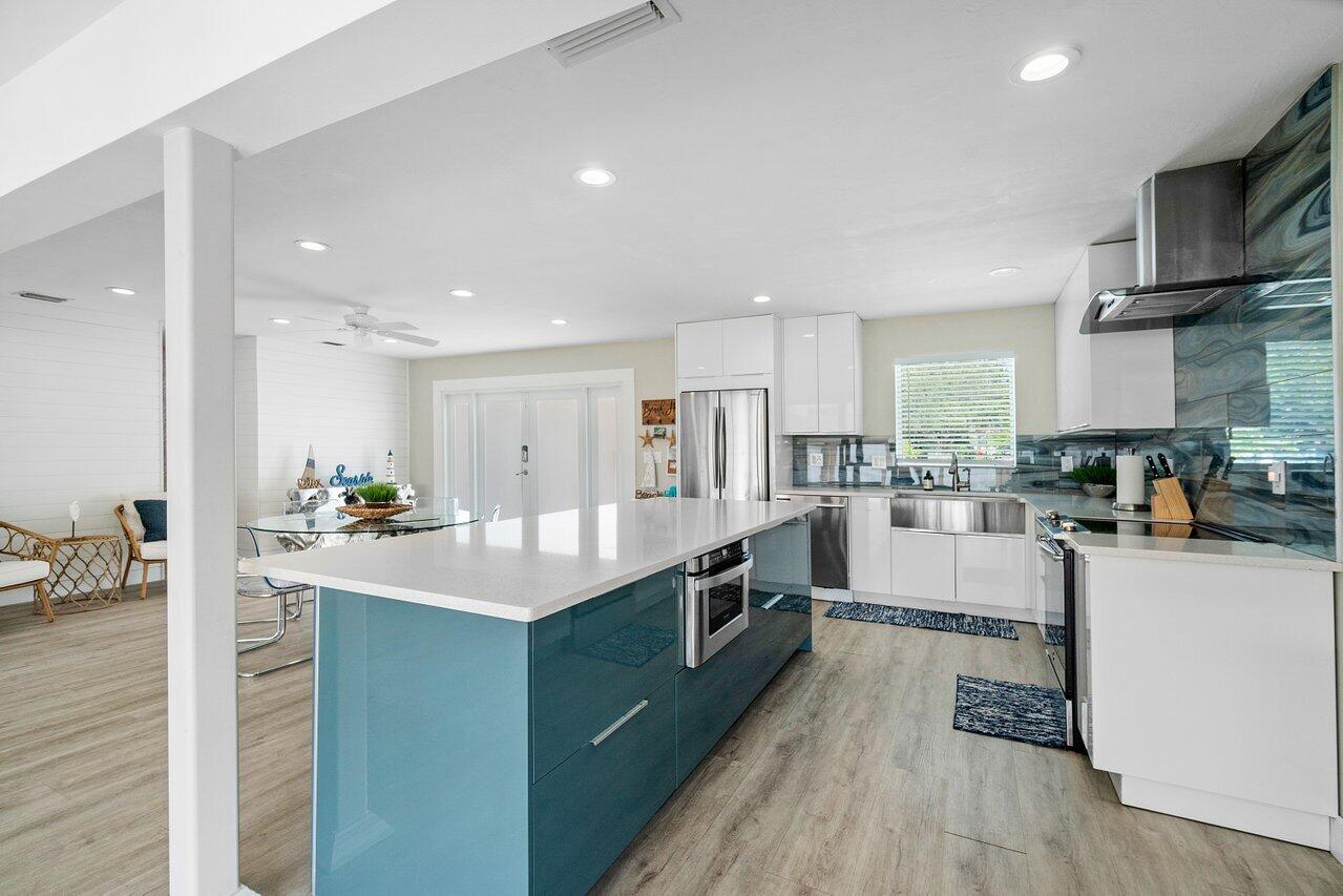 4850 NE 21st Terrace