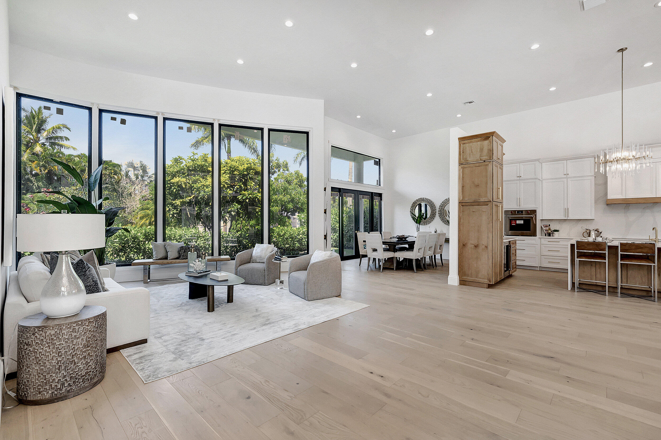 17543 Lake Estates Drive