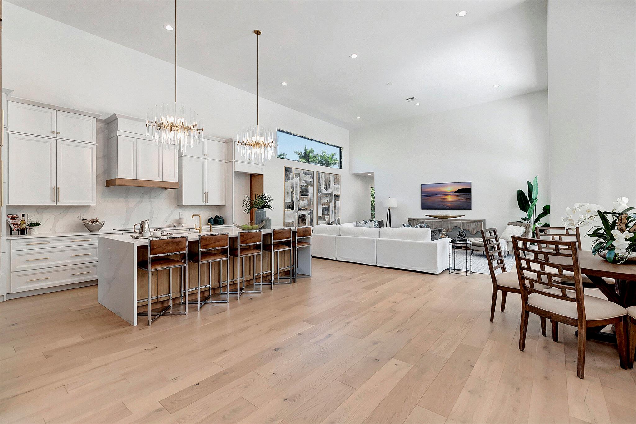 17543 Lake Estates Drive