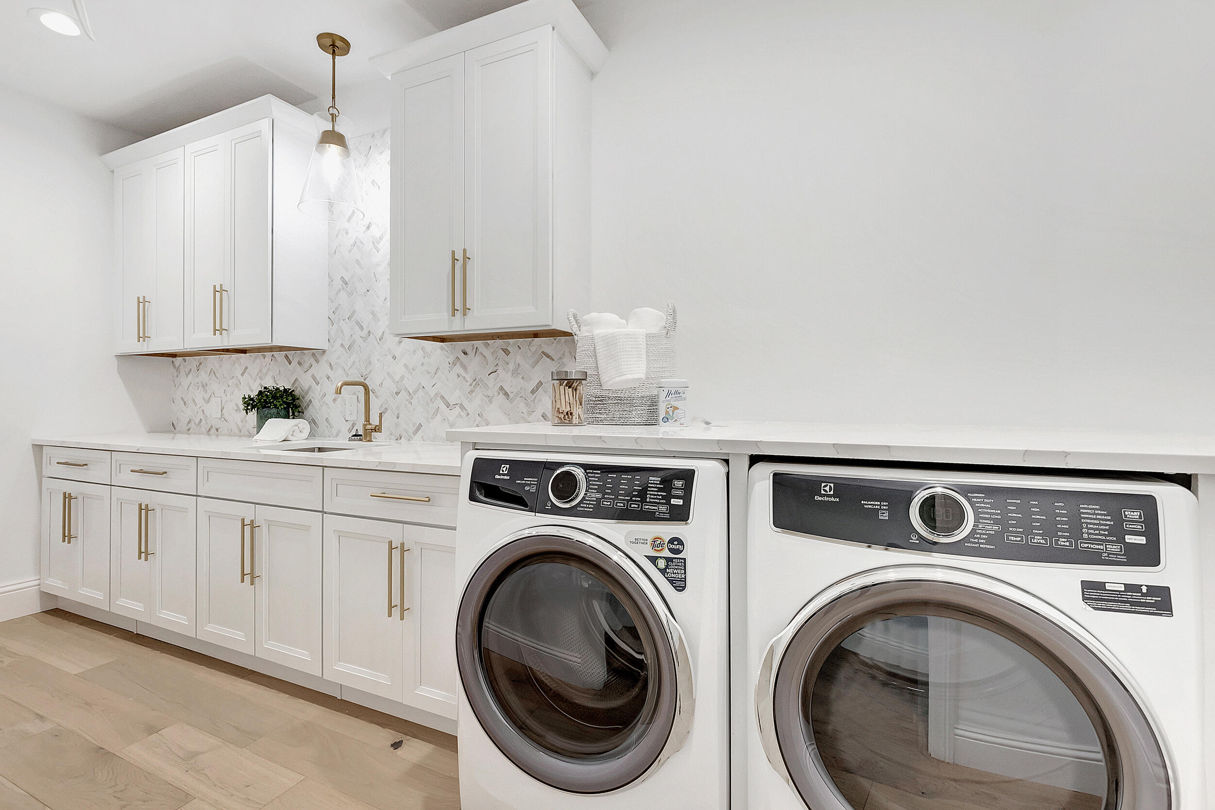 17543 Lake Estates Drive