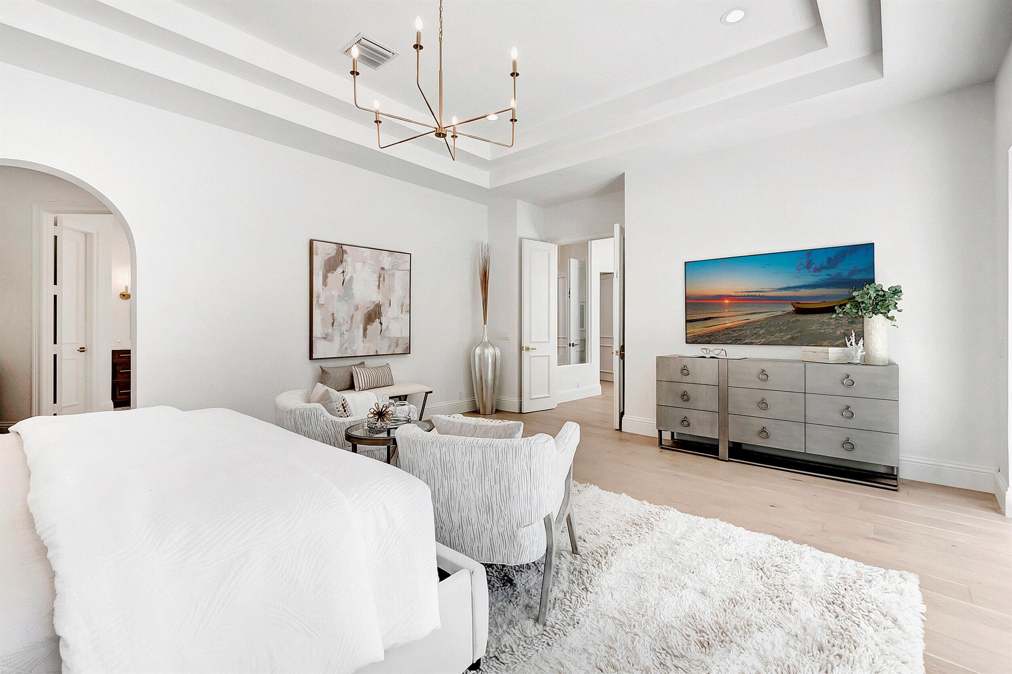 17543 Lake Estates Drive