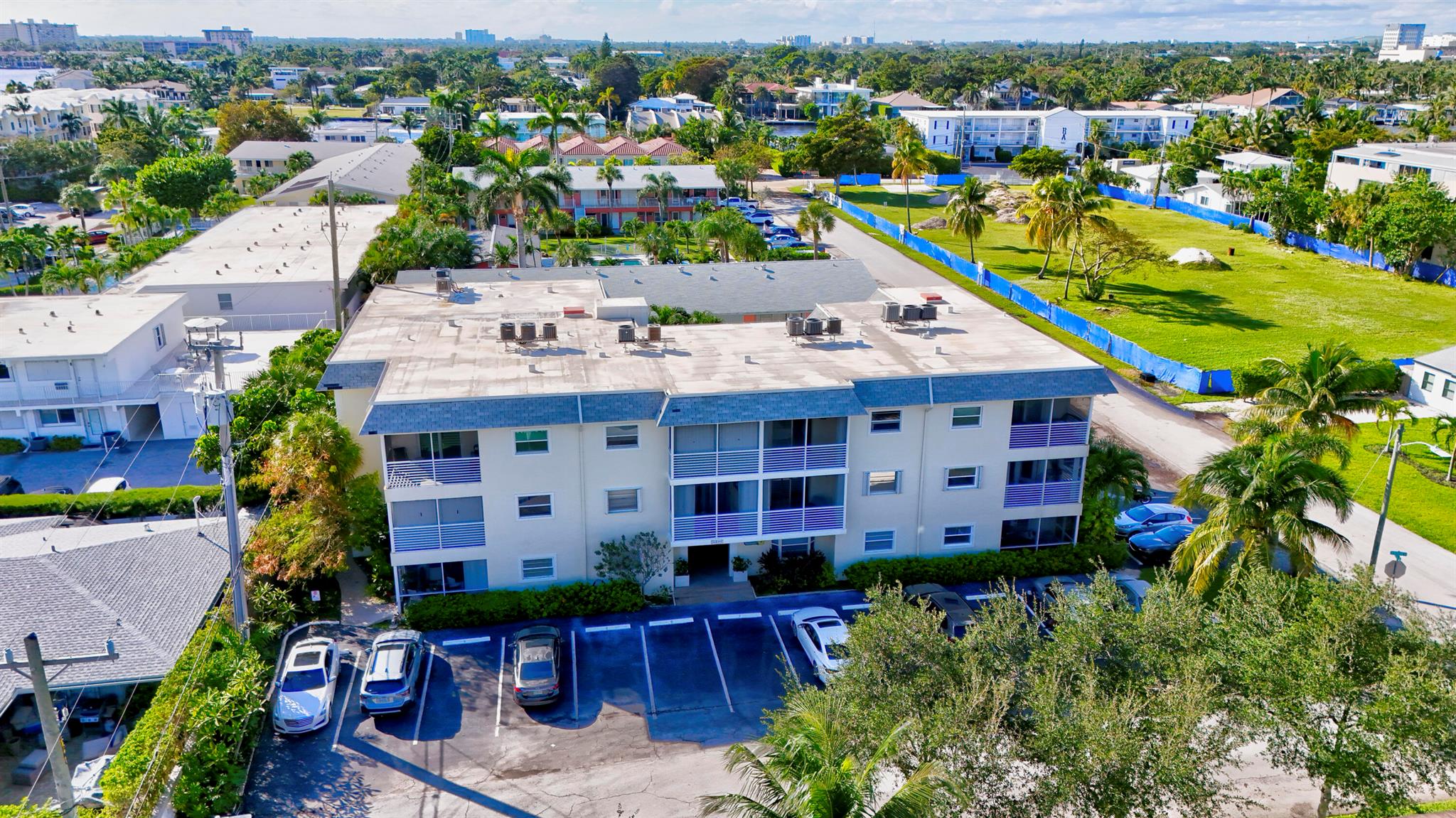 3216 SE 8th Street Unit: 105