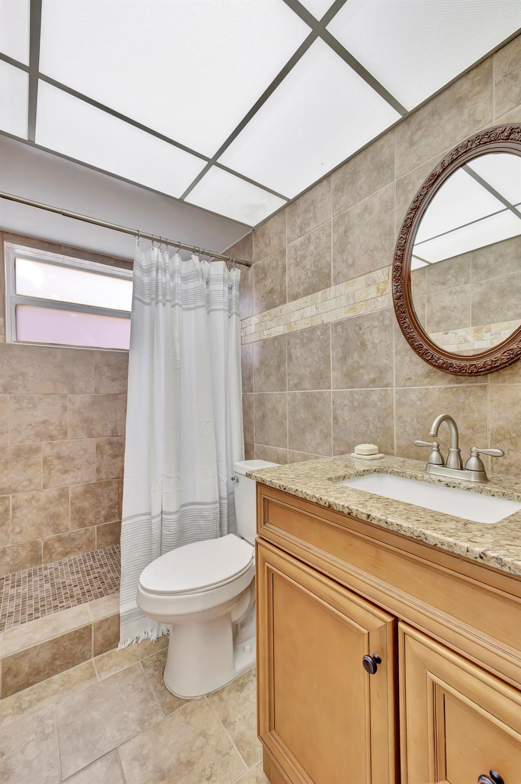 3216 SE 8th Street Unit: 105