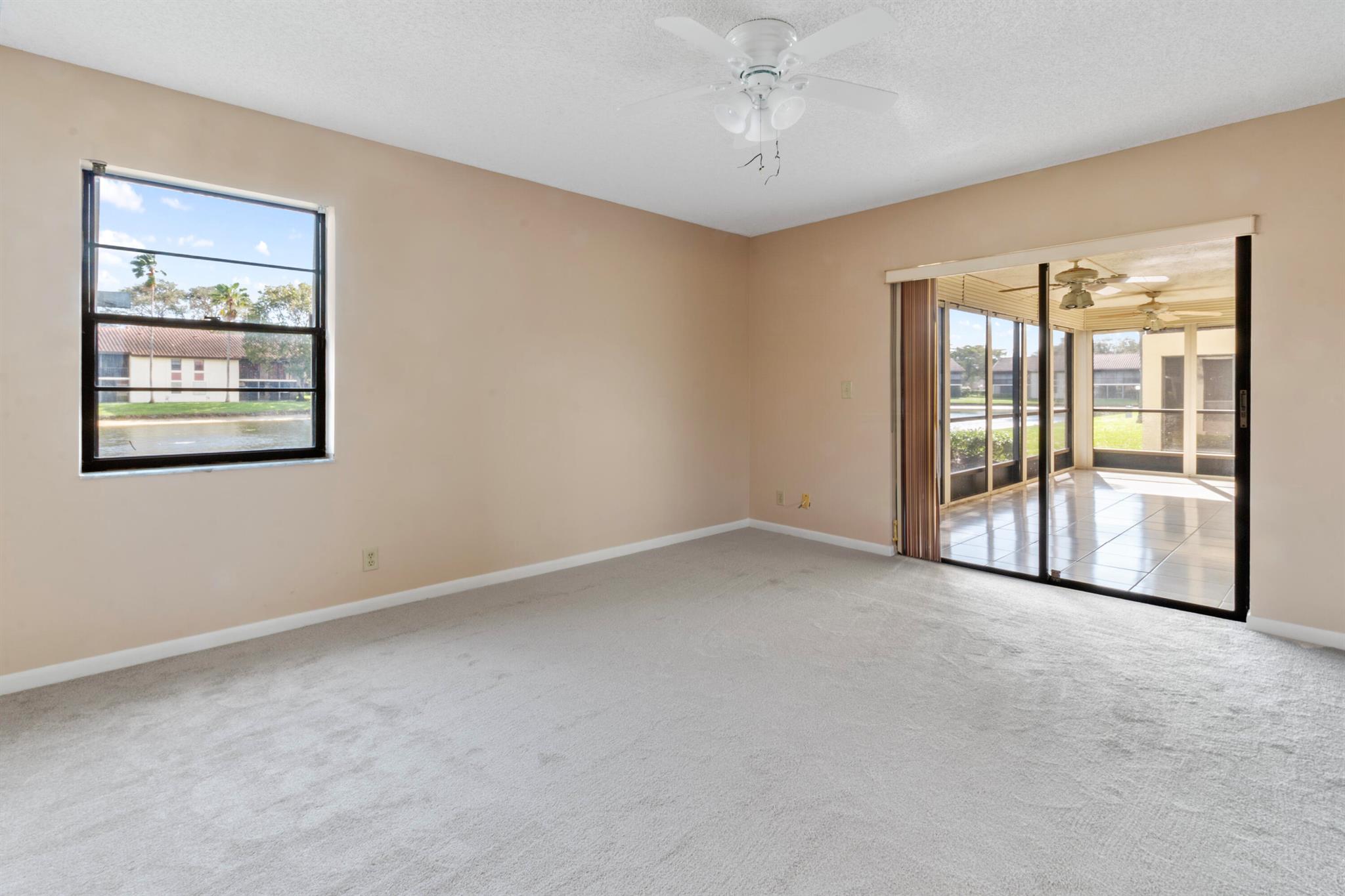 10359 S Circle Lake Drive Unit: 102