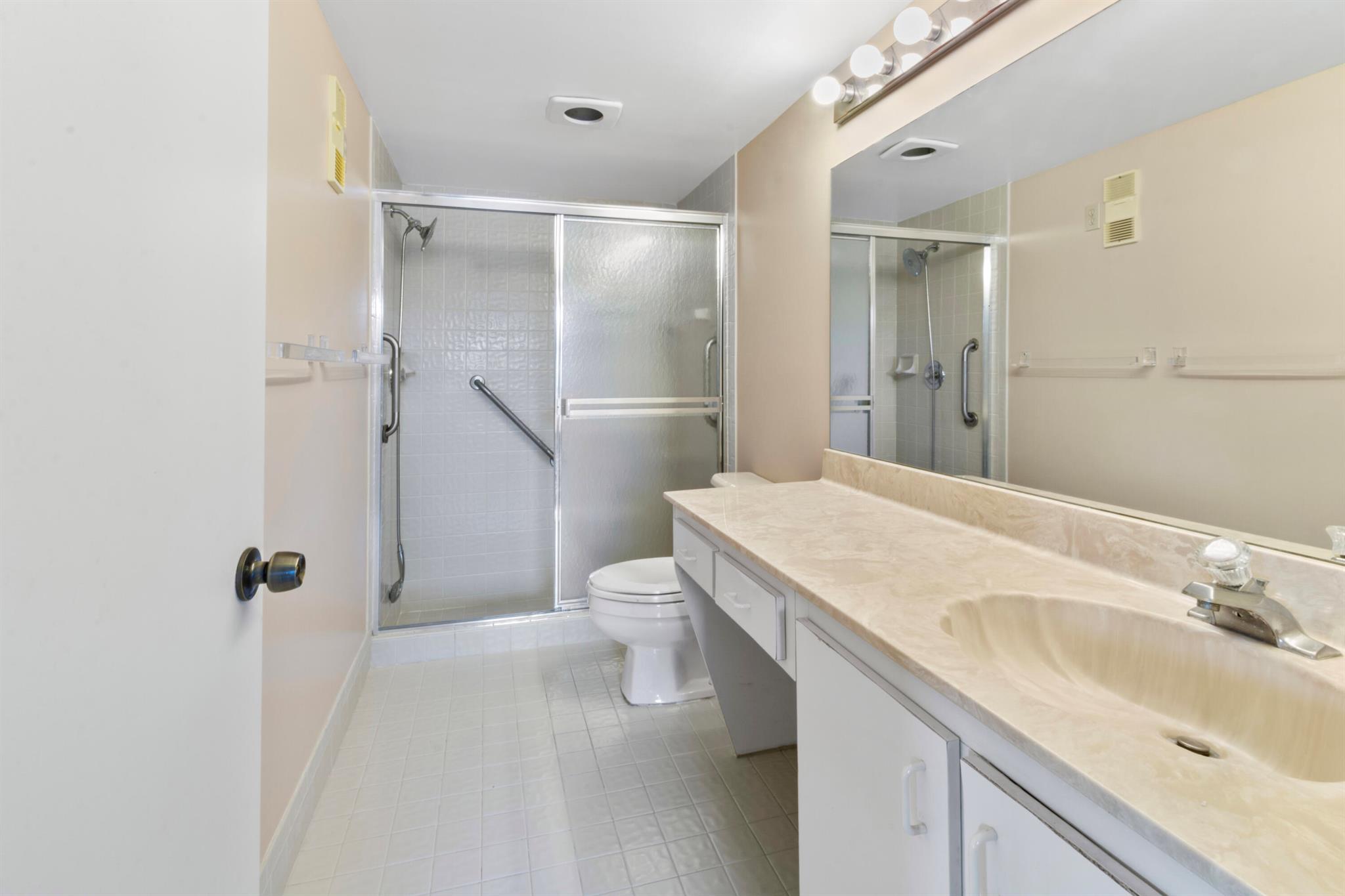 10359 S Circle Lake Drive Unit: 102