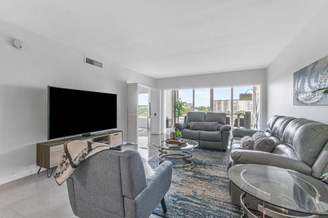 2751 N Palm Aire Drive 508, Pompano Beach Unit: 508