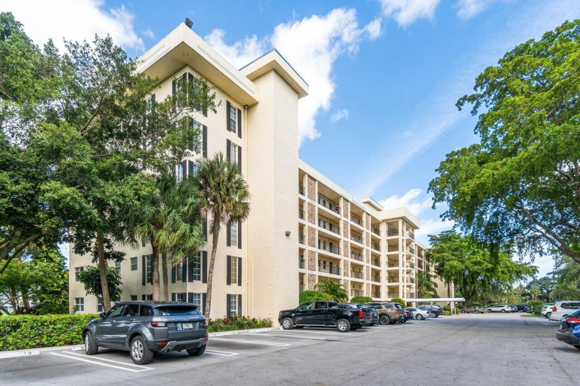 2751 N Palm Aire Drive 508, Pompano Beach Unit: 508