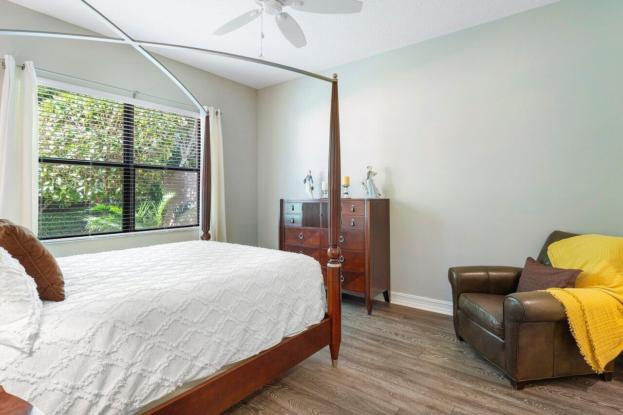 13667 Moss Agate Avenue