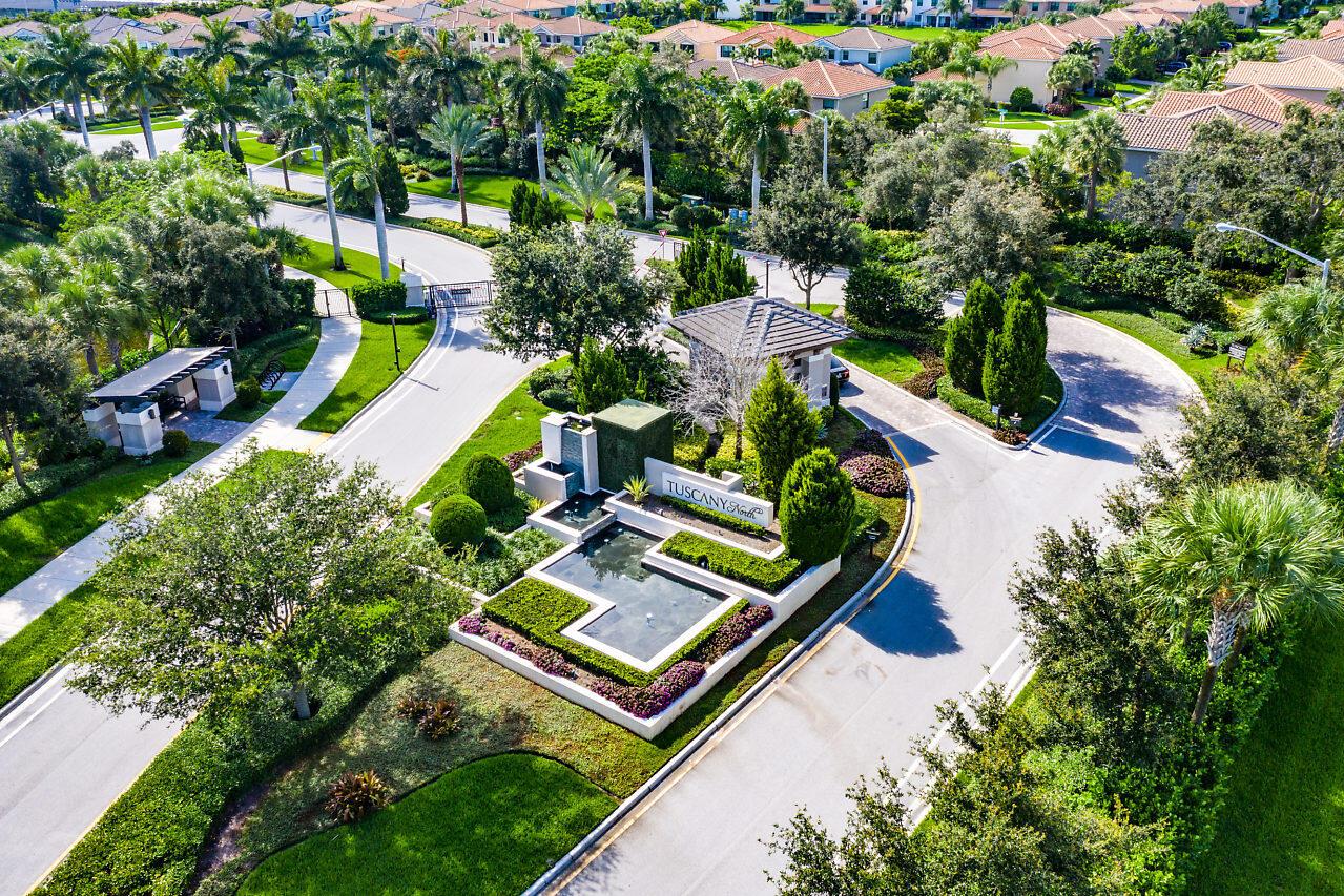 13667 Moss Agate Avenue