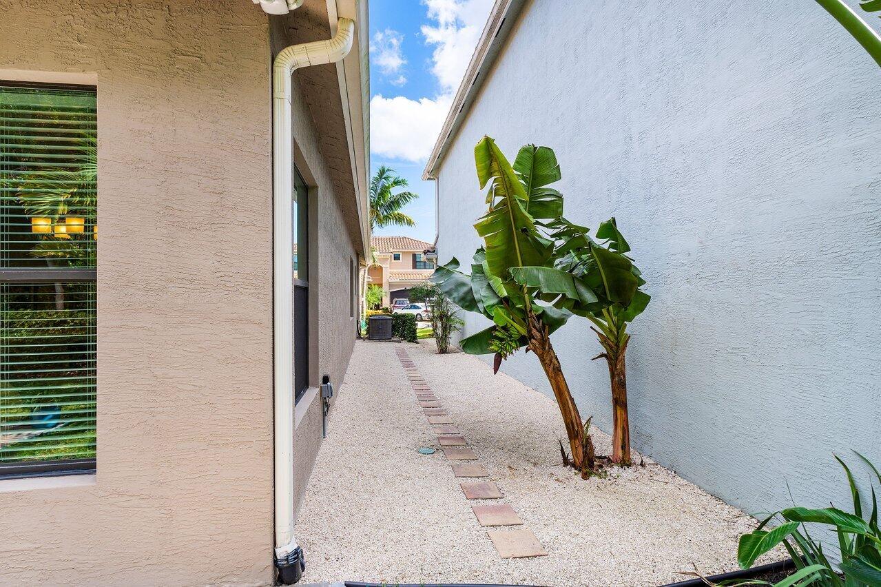 13667 Moss Agate Avenue