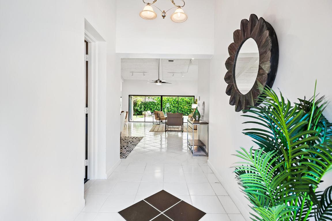 7587 Estrella Circle