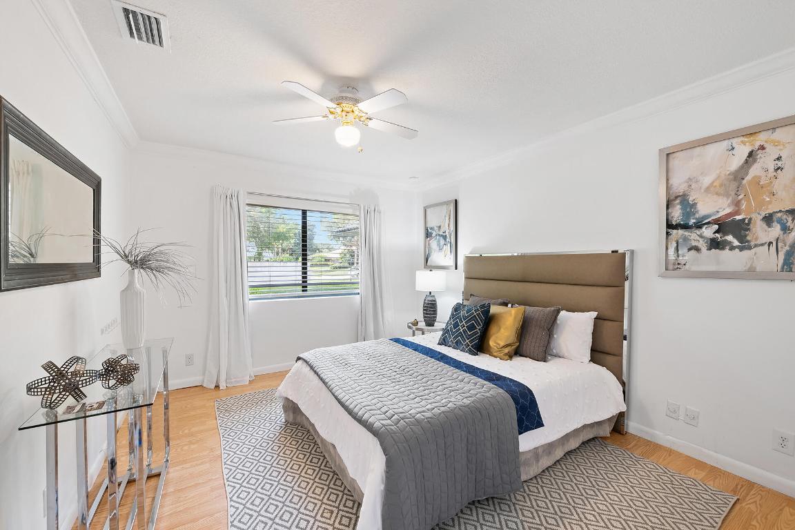 7587 Estrella Circle