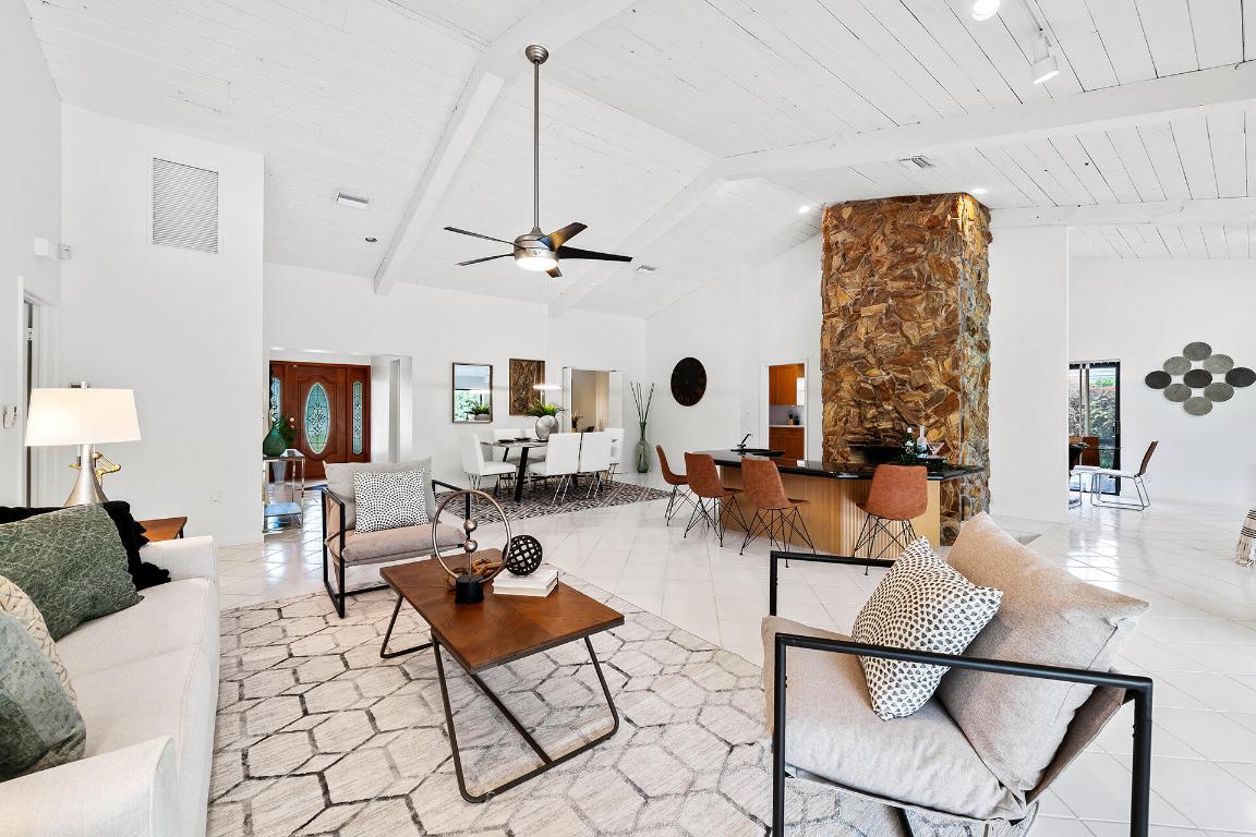 7587 Estrella Circle