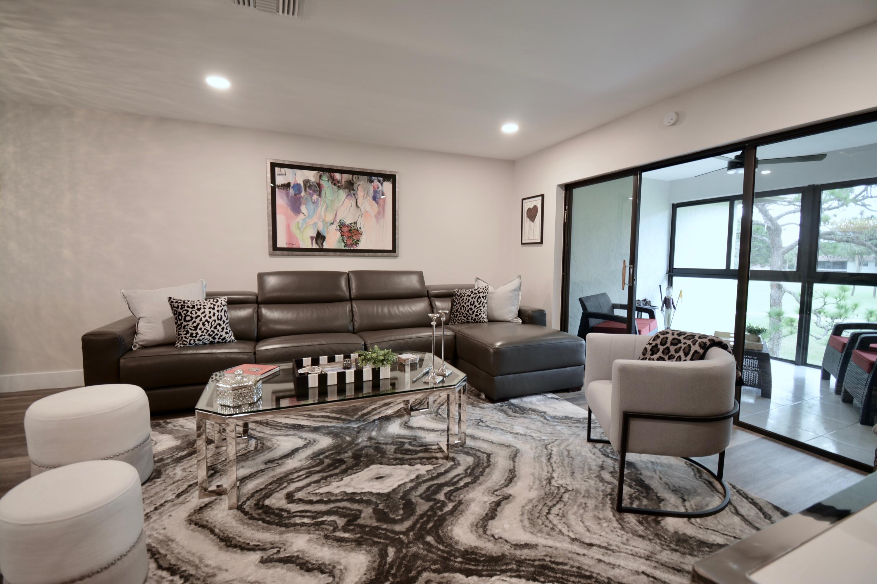 3 E Stratford Drive F